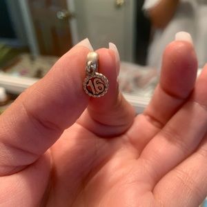 Pandora Charm:  sweet 16
